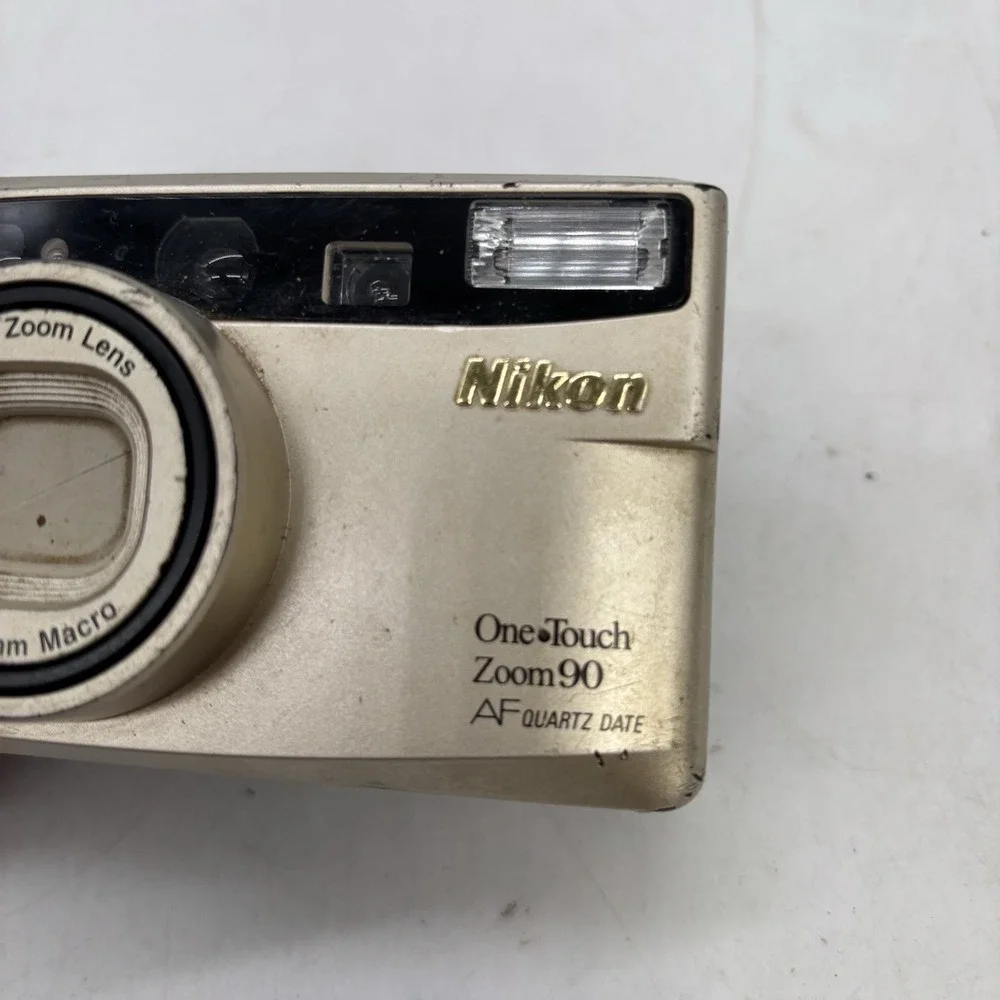 Nikon One-Touch Zoom 90 AF Quartz 35MM Film Camera 38-90mm Untested